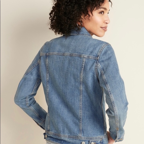 Jean jacket. Light wash. - Picture 2 of 2